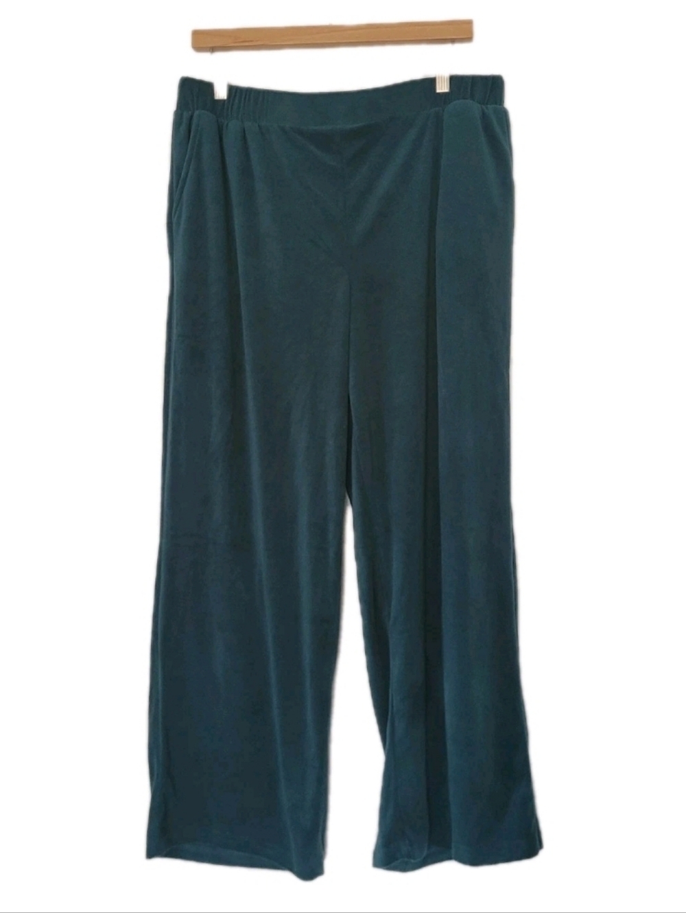 NEW BCBGMAXAZRIA Women's Velour Dark Green Pants Joggers Wide Leg Y2K Size L PJs